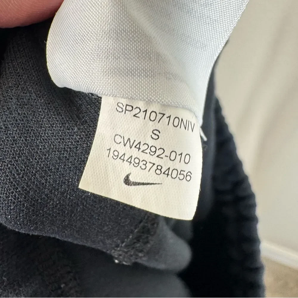 Nike Women’s Tech Fleece Jogger Sweat Pants Black Activewear Size Small CW4292